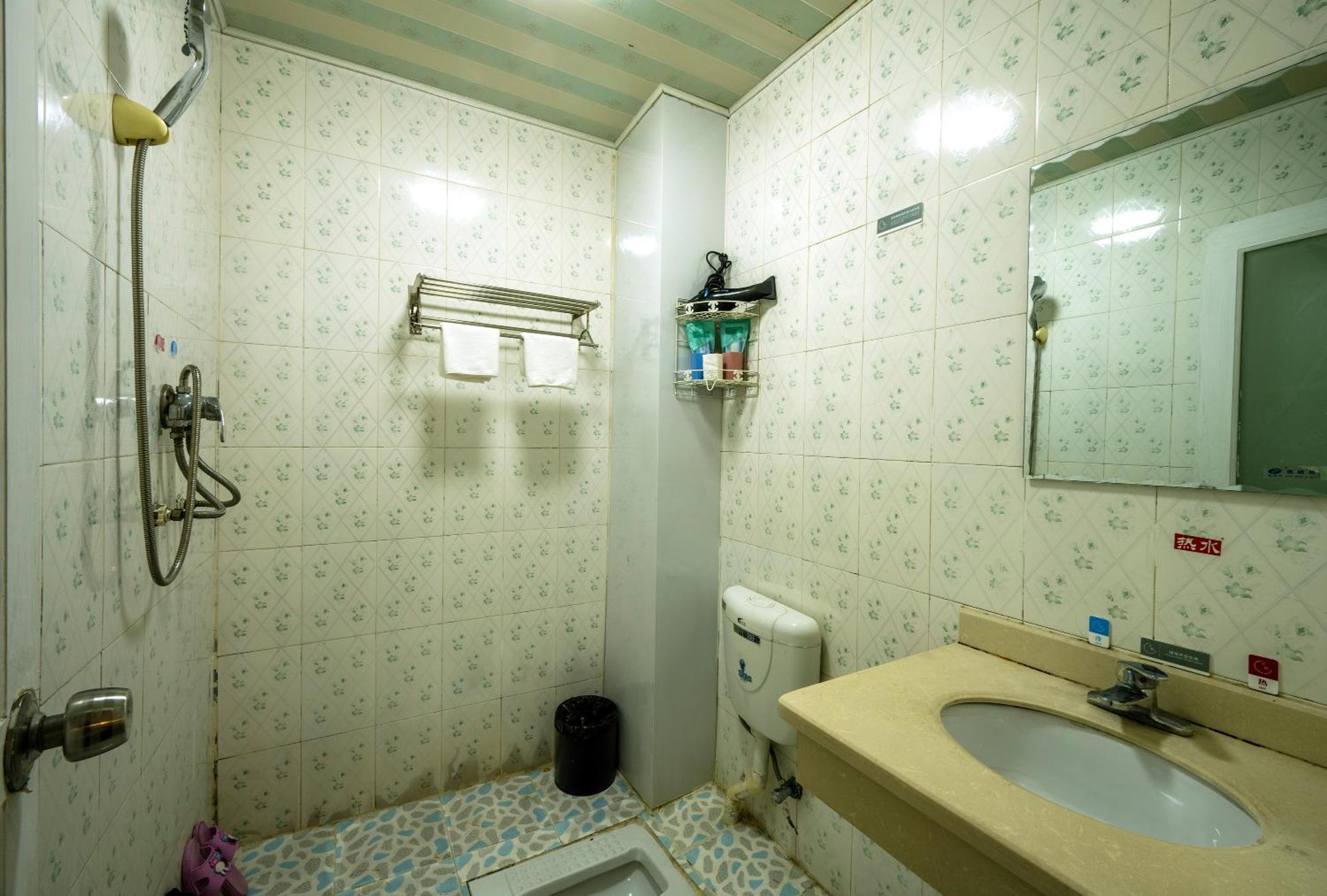 张家界大庸家民宿dyj Hostel エクステリア 写真
