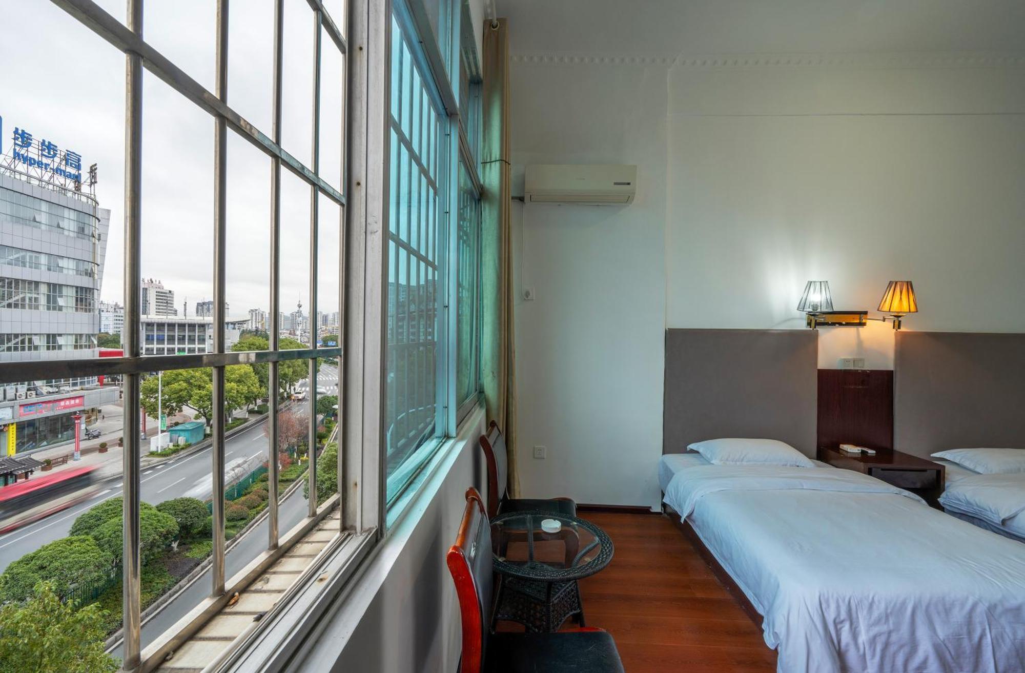 张家界大庸家民宿dyj Hostel エクステリア 写真